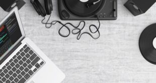 Mudah dan Praktis! Ini Dia 4 Cara Record Suara di Laptop